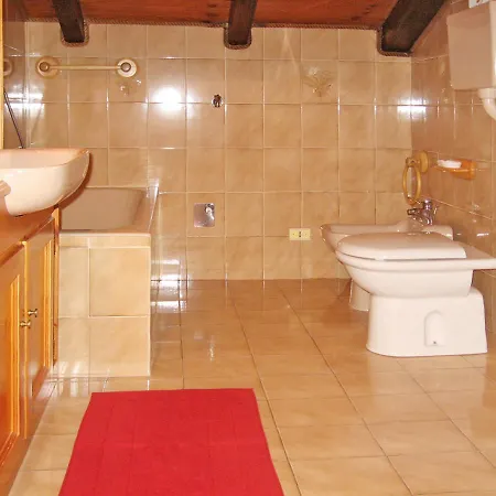 Trepalle 645w Apartman